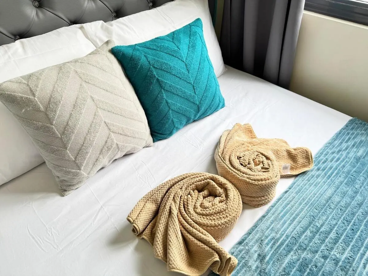 Shore 3 Residences Room 1659 Infront Of Sm Moa Manila